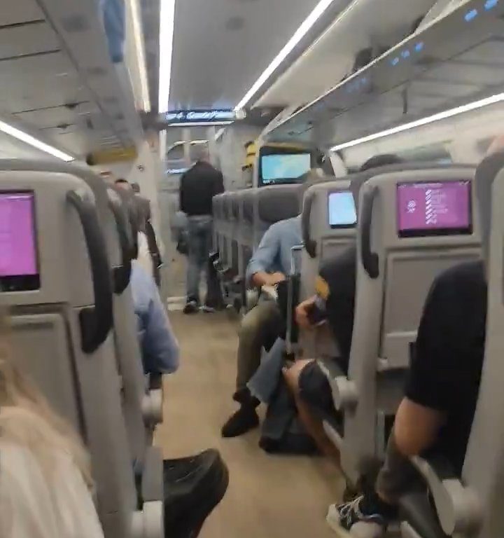 Turbolenze shock per i passeggeri, ma è un treno non un aereo: ecco perché