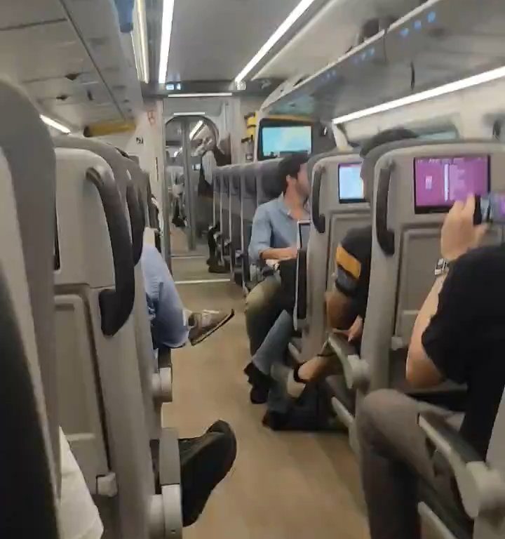 Turbolenze shock per i passeggeri, ma è un treno non un aereo: ecco perché