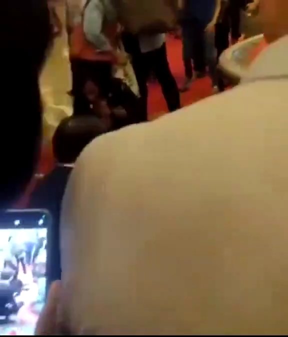 Millonario Jackpot gana en el casino, sufre un infarto al retirar el dinero: video