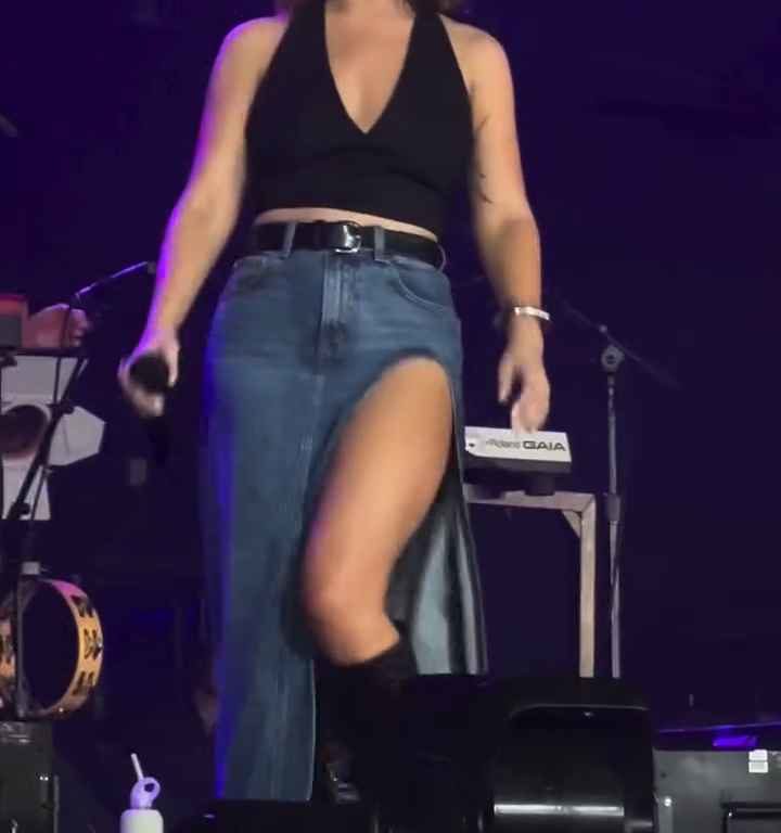 Gaffe sur scène pour Maren Morris, elle chante sans culotte et sa vidéo devient virale