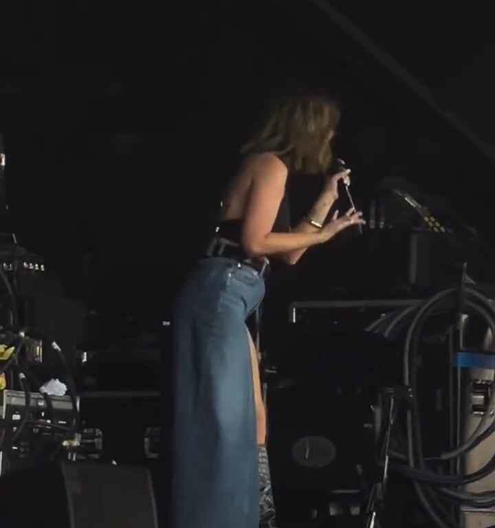 Gaffe sur scène pour Maren Morris, elle chante sans culotte et sa vidéo devient virale