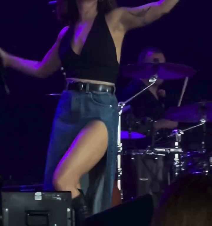 Gaffe sur scène pour Maren Morris, elle chante sans culotte et sa vidéo devient virale