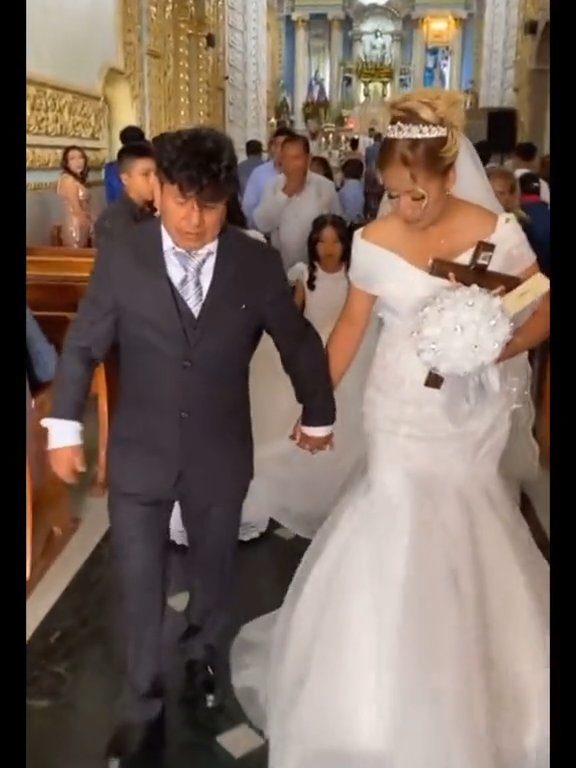 Novio borracho en el altar, novia avergonzada: video de la boda se vuelve viral