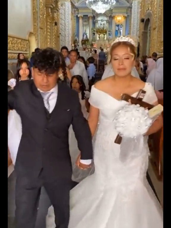 Novio borracho en el altar, novia avergonzada: video de la boda se vuelve viral