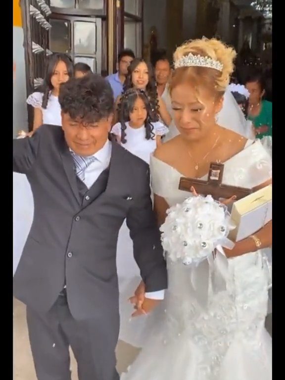 Novio borracho en el altar, novia avergonzada: video de la boda se vuelve viral