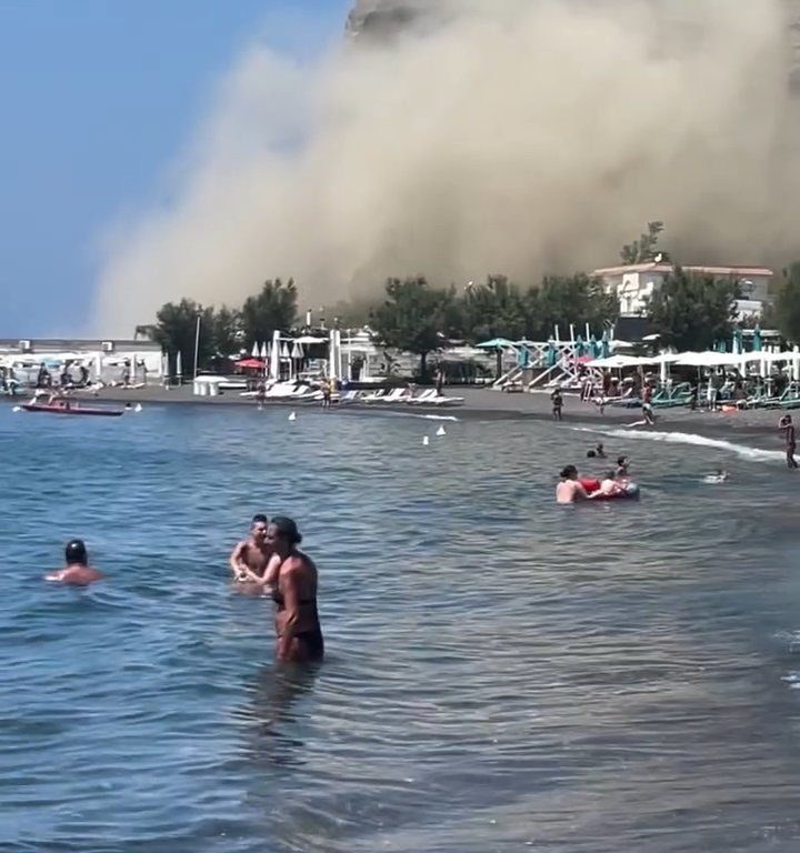 Terremoto en Nápoles, una montaña se derrumba en Procida