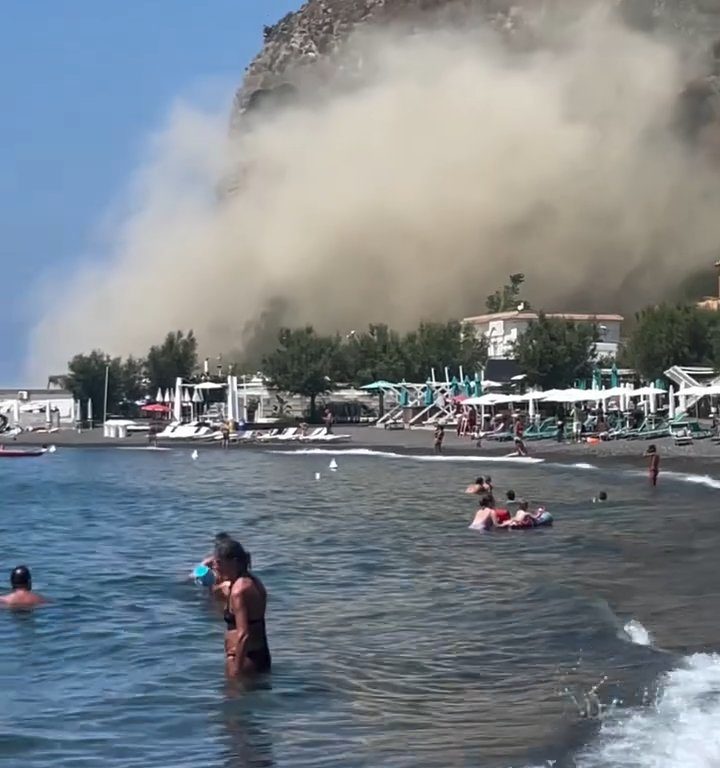 Erdbeben in Neapel, in Procida stürzt ein Berg ein