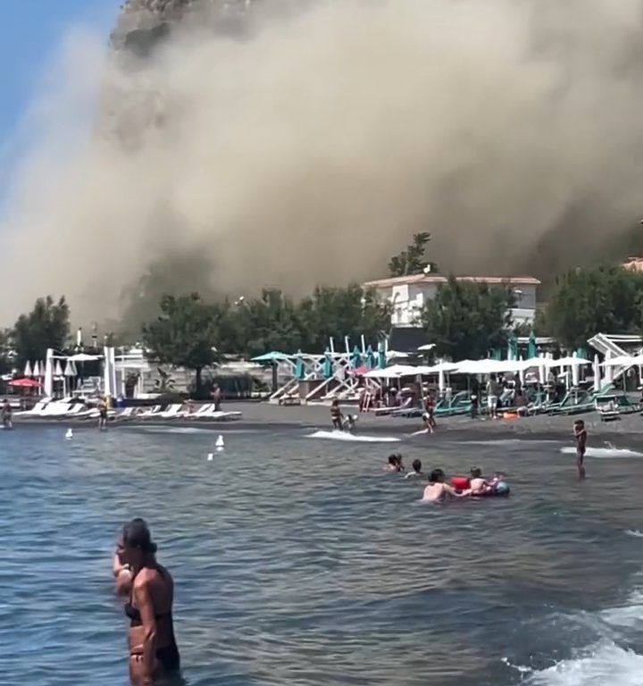 Erdbeben in Neapel, in Procida stürzt ein Berg ein