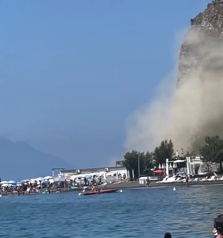 Erdbeben in Neapel, in Procida stürzt ein Berg ein