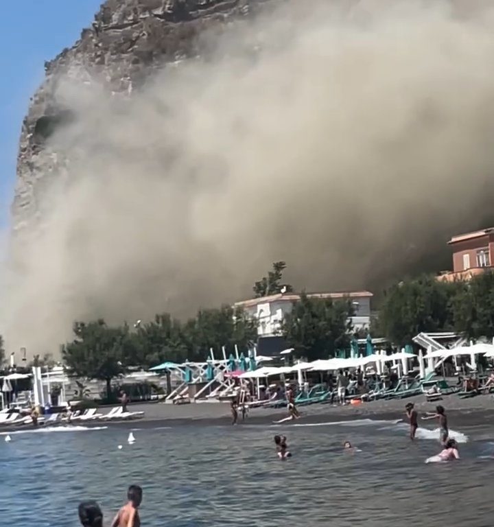 Terremoto en Nápoles, una montaña se derrumba en Procida