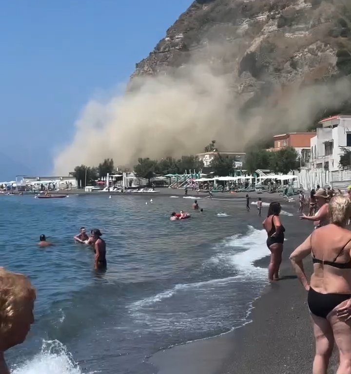 Terremoto en Nápoles, una montaña se derrumba en Procida