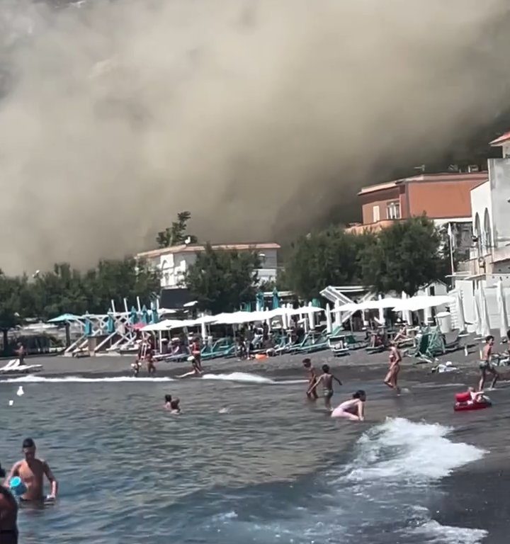 Terremoto en Nápoles, una montaña se derrumba en Procida