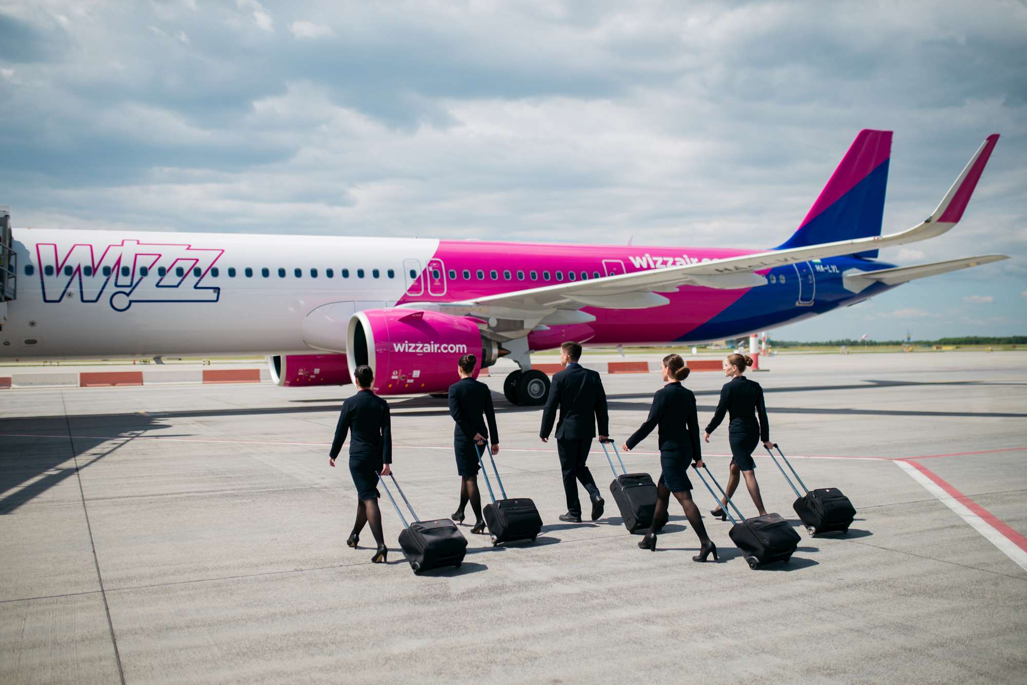 "All you can fly" di Wizz Air, ecco i segreti (e le insidie) dell'offerta