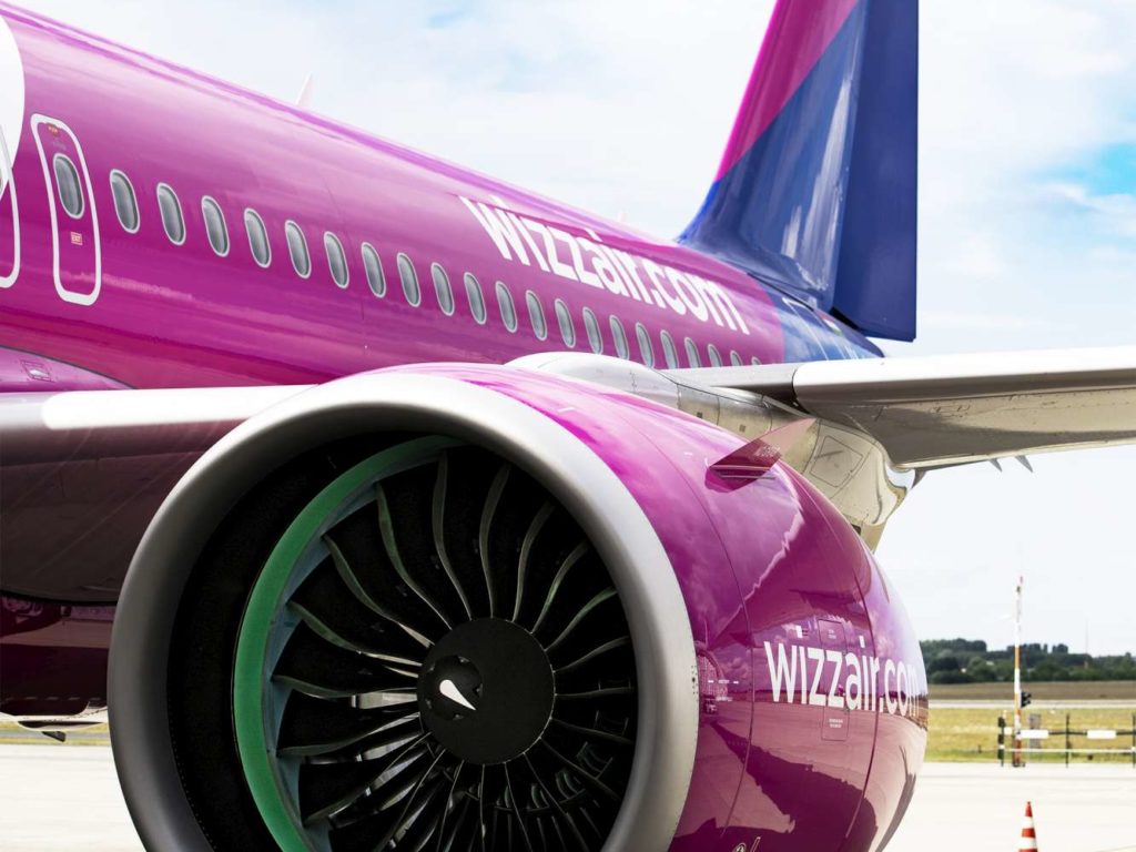 "All you can fly" di Wizz Air, ecco i segreti (e le insidie) dell'offerta