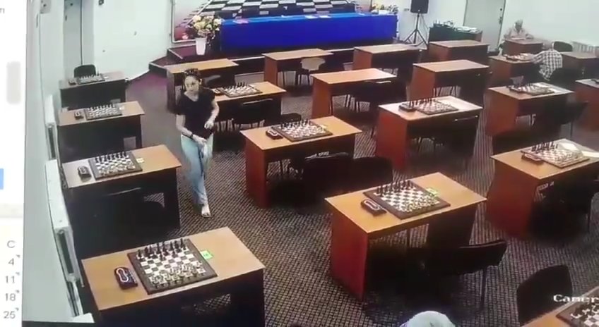 La reine des échecs russe empoisonne sa rivale avec du mercure, une vidéo l'expose