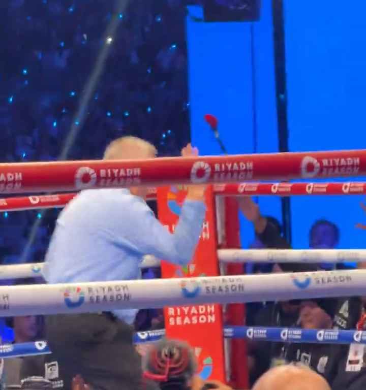 Anthony Joshua und seine herausgestreckte Zunge vor dem Knockout von Daniel Dubois: Die Gründe für die Geste werden enthüllt