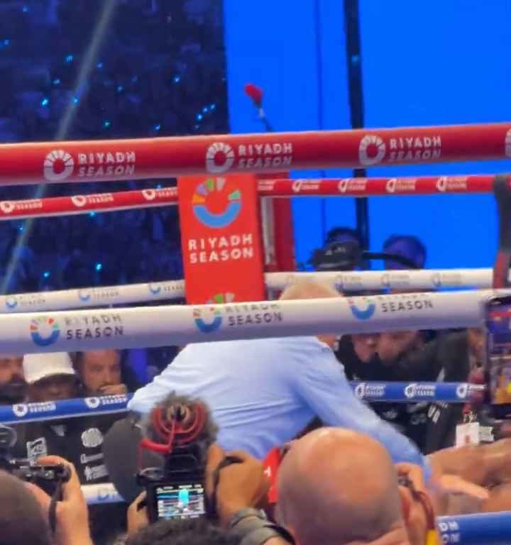 Anthony Joshua und seine herausgestreckte Zunge vor dem Knockout von Daniel Dubois: Die Gründe für die Geste werden enthüllt