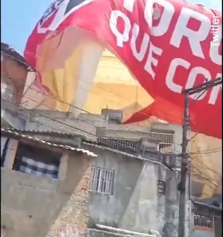 Un dirigeable s'écrase à Sao Paulo : vidéo de l'accident