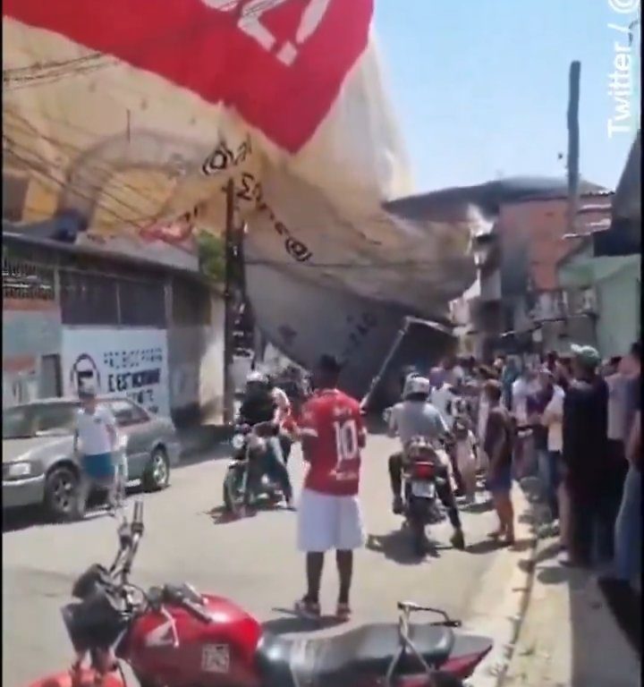 Dirigible se estrella en Sao Paulo: vídeo del accidente