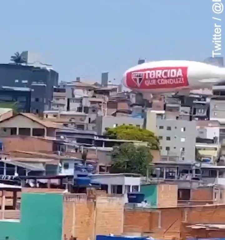 Un dirigeable s'écrase à Sao Paulo : vidéo de l'accident