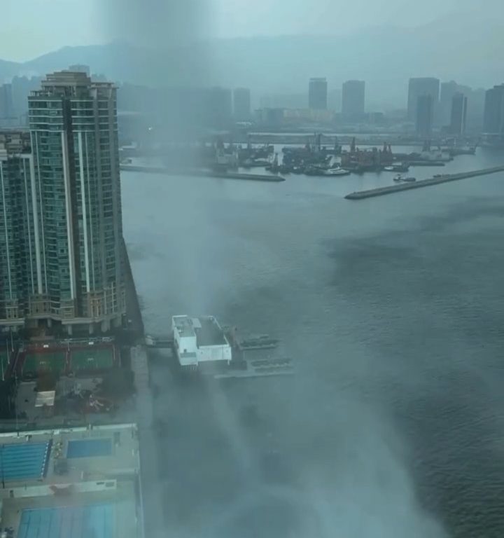 Waterspout erschüttert Hongkong, das hat es seit 1959 nicht mehr gegeben