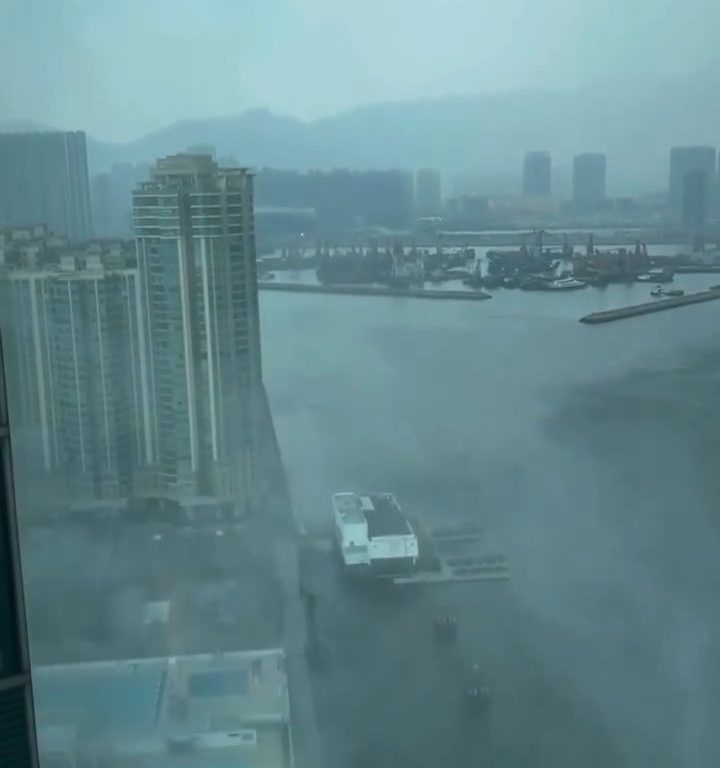 Waterspout erschüttert Hongkong, das hat es seit 1959 nicht mehr gegeben