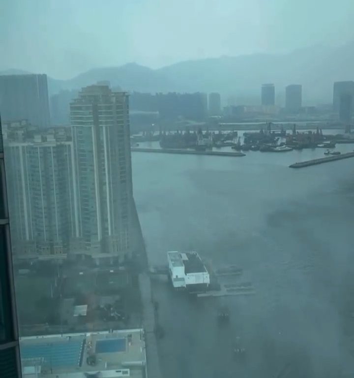 Waterspout erschüttert Hongkong, das hat es seit 1959 nicht mehr gegeben