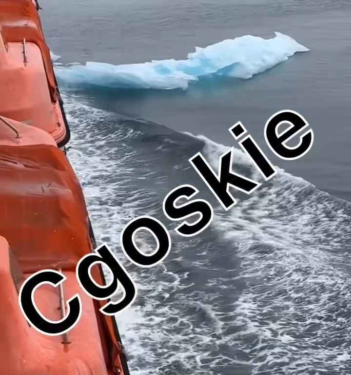 Riesgo de Titanic para crucero, iceberg contra casco: terror a bordo