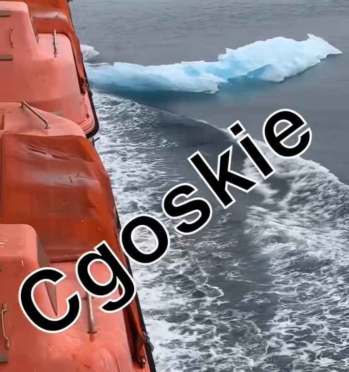 Riesgo de Titanic para crucero, iceberg contra casco: terror a bordo