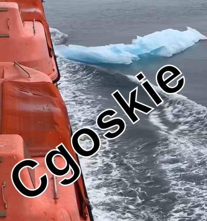 Riesgo de Titanic para crucero, iceberg contra casco: terror a bordo