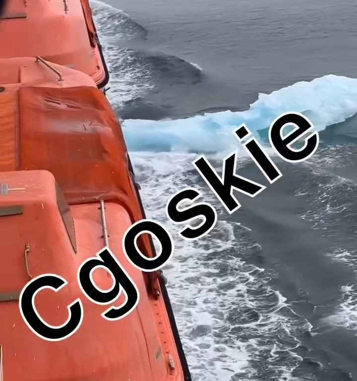 Riesgo de Titanic para crucero, iceberg contra casco: terror a bordo