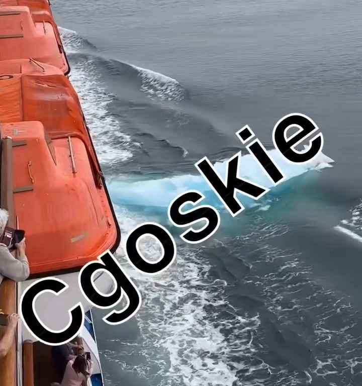 Riesgo de Titanic para crucero, iceberg contra casco: terror a bordo