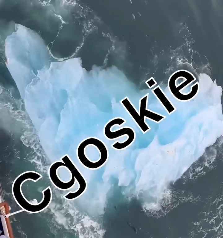 Riesgo de Titanic para crucero, iceberg contra casco: terror a bordo