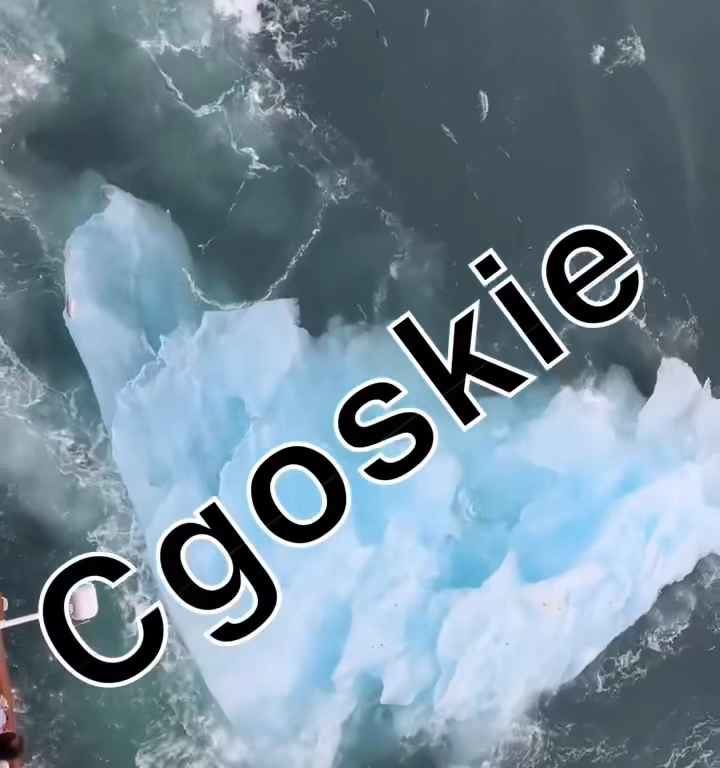 Riesgo de Titanic para crucero, iceberg contra casco: terror a bordo