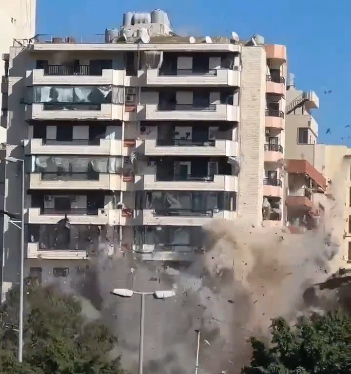 Beirut, das schockierende Video der Rakete, die ein Gebäude zerstört