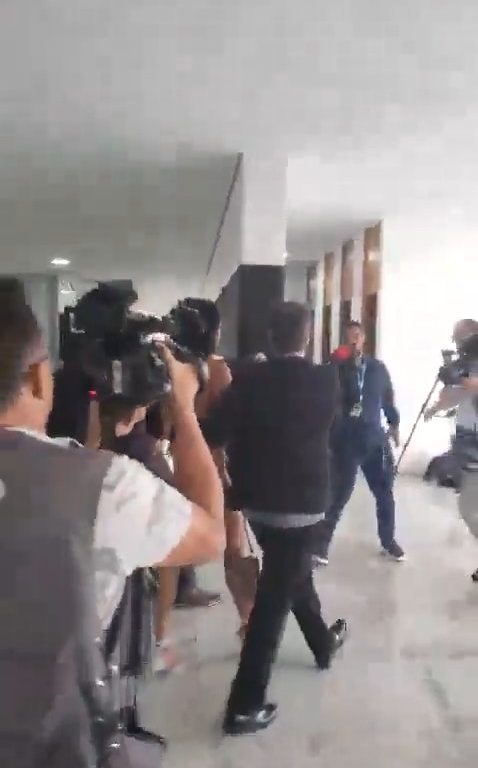 Brasil, una mujer desnuda irrumpe en el palacio presidencial para ver a Lula: arrestado