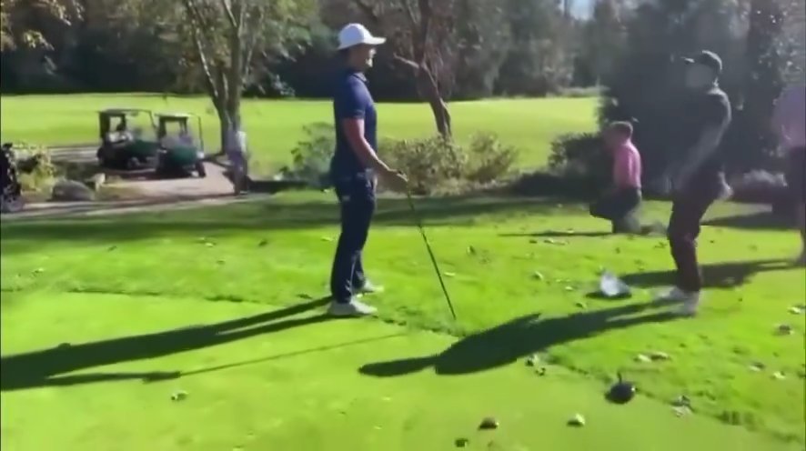 Golfista golpea a su oponente: arrestado