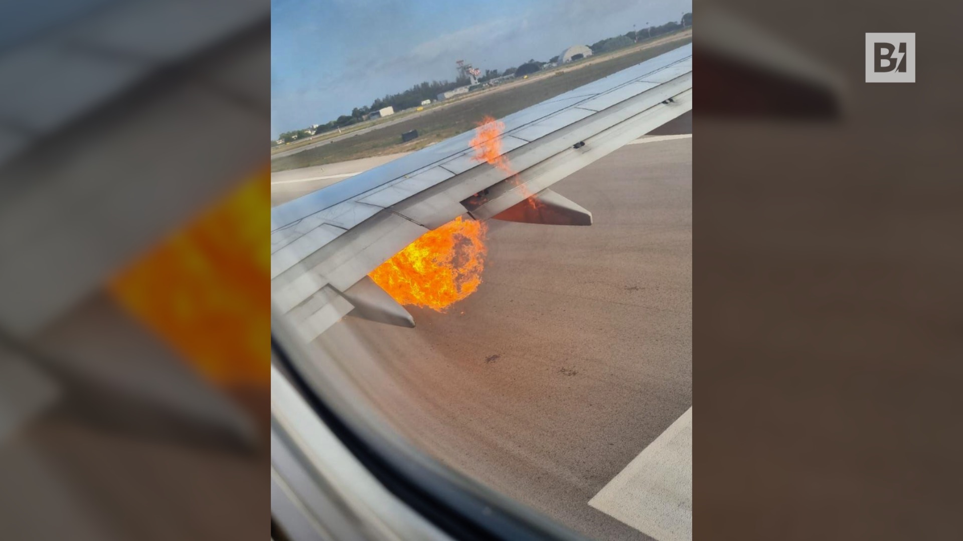 Brindisi, principio di incendio su un aereo