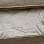 Tiene la neonata chiusa in un cassetto, per tre anni non vede la luce del sole: condannata