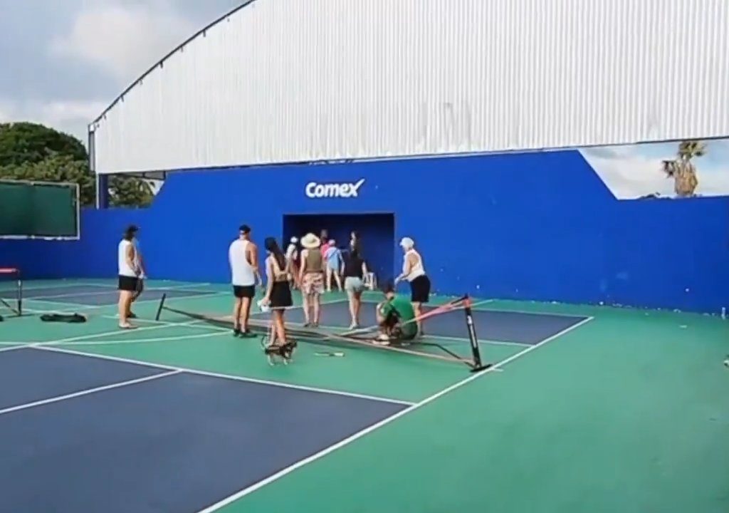 Juego de Pickleball termina en patadas en la cara: el brutal video viral