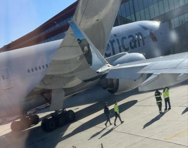 Vier Flugzeuge kollidieren auf der Landebahn, der Bostoner Flughafen steht außer Kontrolle