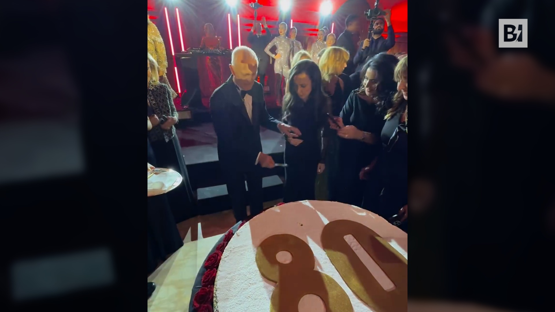 Was für eine Feier zu Santos 80. Geburtstag …