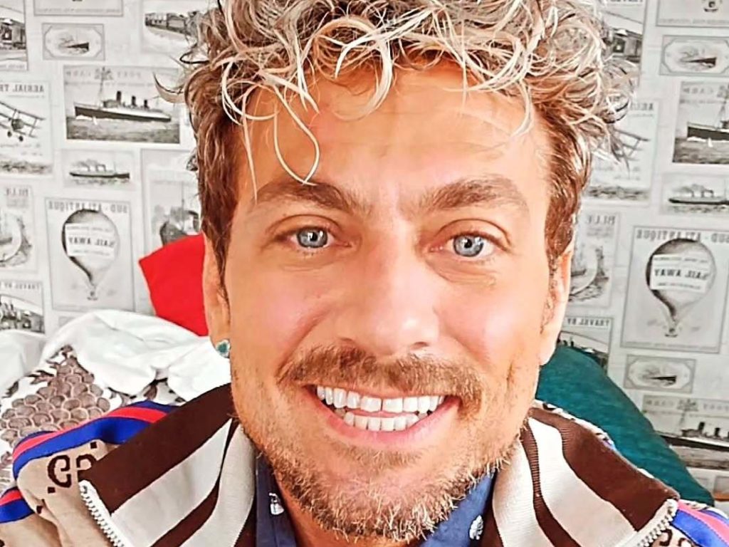 Muere el actor Paul Danan a los 46 años: asesinado por cigarrillos electrónicos