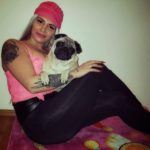 Elle décède chez elle, retrouvée au bout de 10 jours : ses chiens carlins l'avaient dévorée