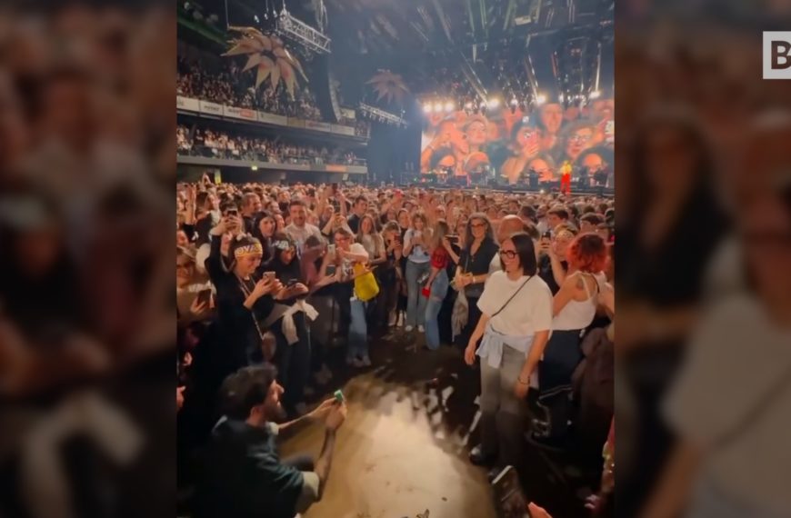 Propuesta de matrimonio en el concierto de Jovanotti: y…