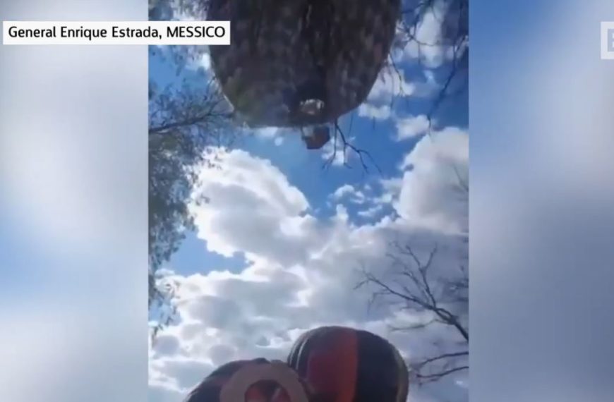 Mexique, une montgolfière tombe en allant vers…