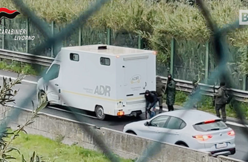 Attaque d'un fourgon des forces armées à Livourne : 11 arrestations…