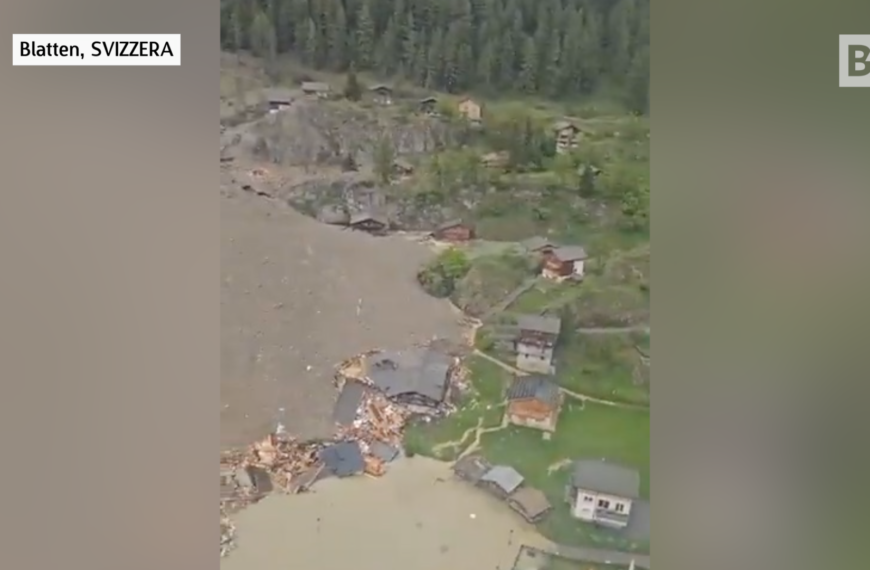 Svizzera, il villaggio di Blatten dopo la frana…