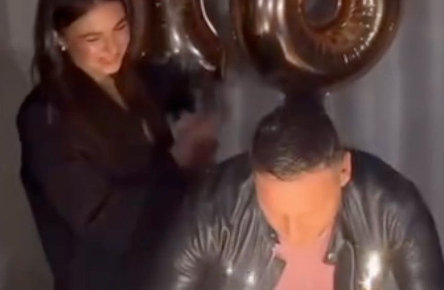 Chanel Totti fête ses 18 ans : la fête avec…