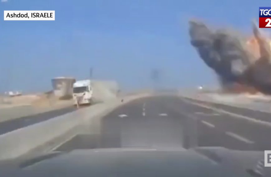 Israel, el momento en que un misil iraní…